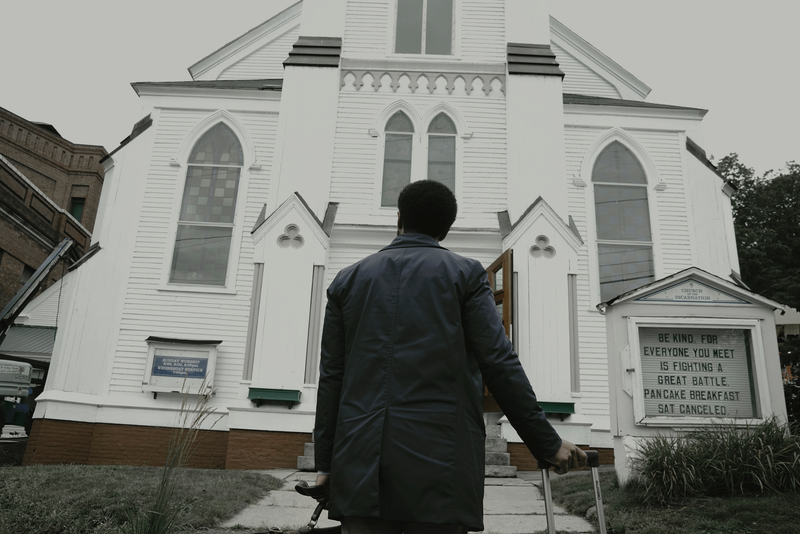 No pancakes for Henry Deaver (André Holland).
